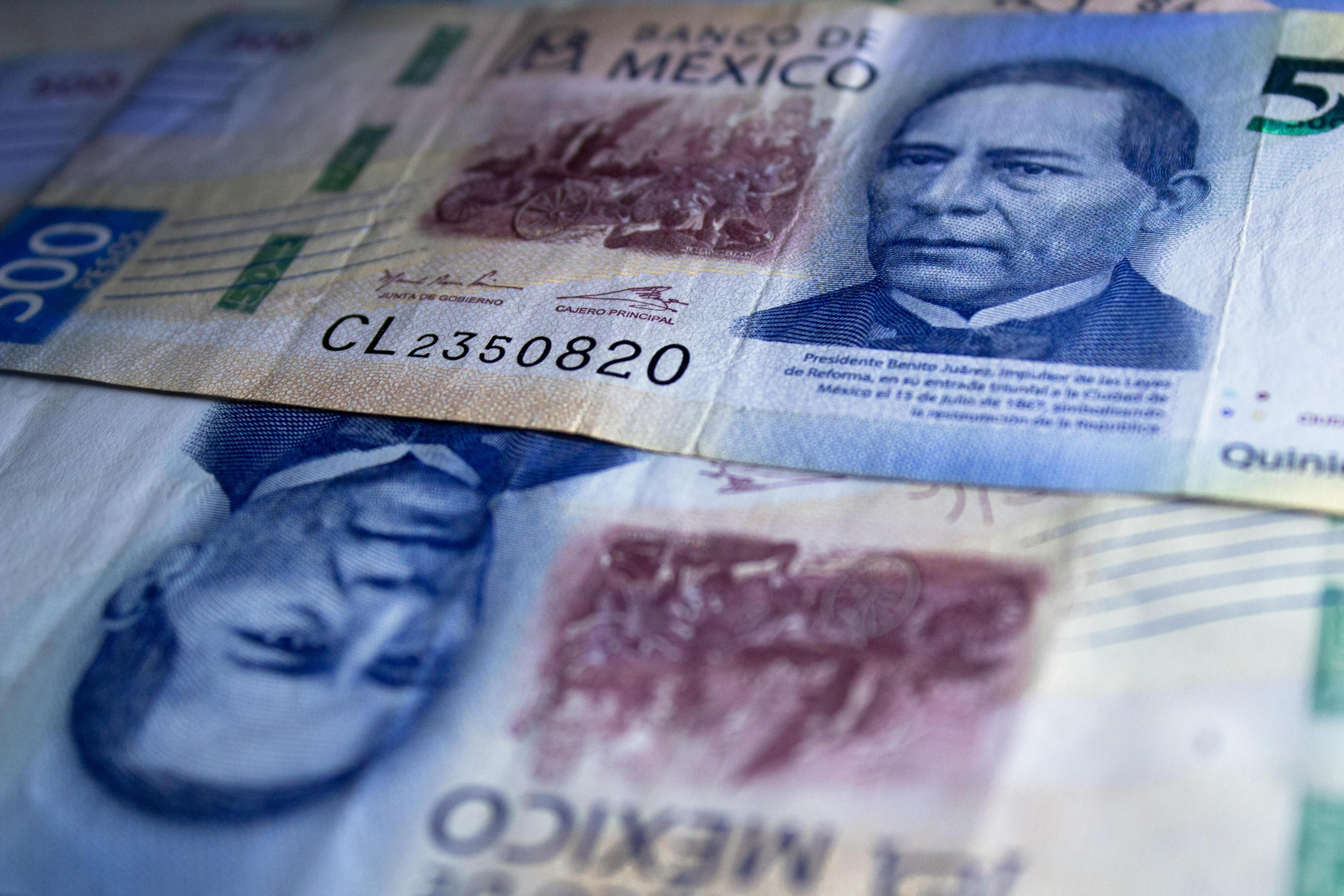 An image of the Mexican currency peso